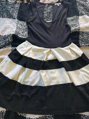 charlotte russe peplum dress Charlotte Russe Strapless Red Peplum waist dress Size M,  Lover/sweetheart/formal